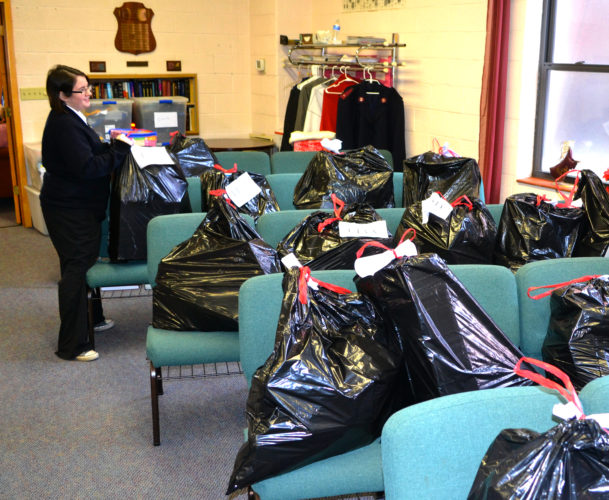 Salvation Army distributes Angel Tree donations News, Sports, Jobs